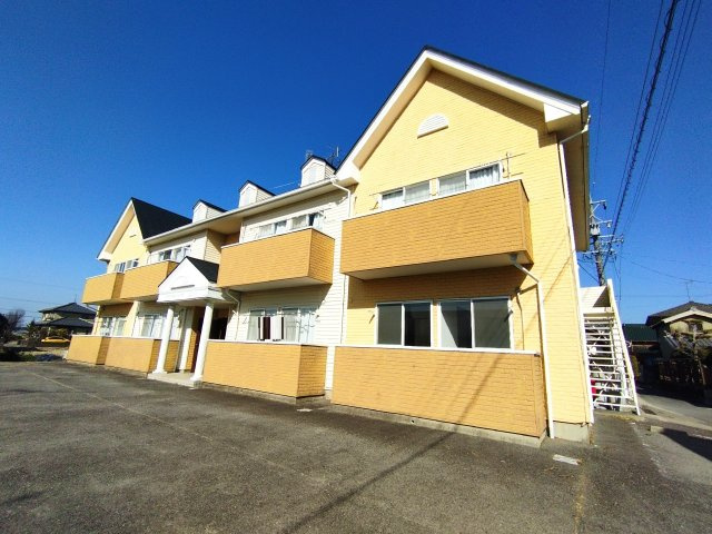 クレセール・カマタ