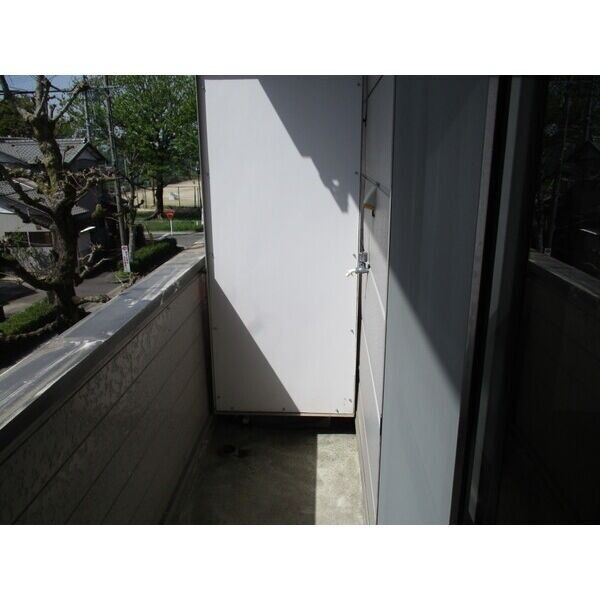 シティ丸和のバルコニー