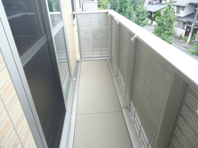 【バルコニー】 | ＪＯＤＥＮ | 南東向き