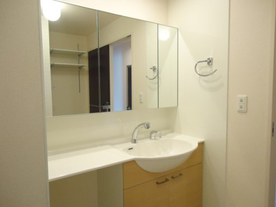 【洗面所】 | ＪＯＤＥＮ | 洗髪洗面化粧台