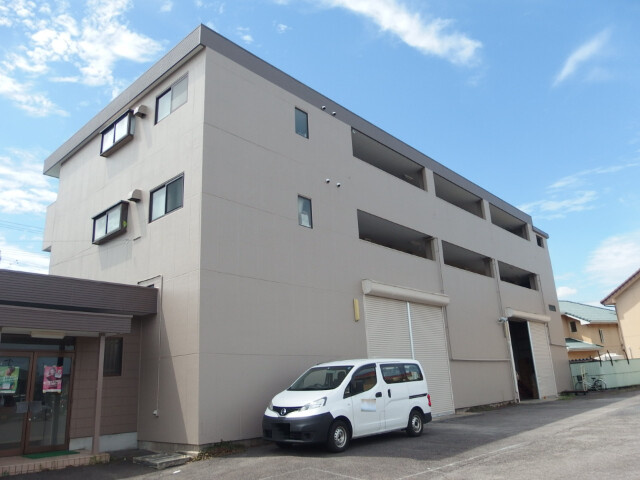 ファミールＮの外観