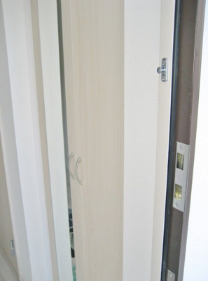 【玄関】 | メゾンタナカ3