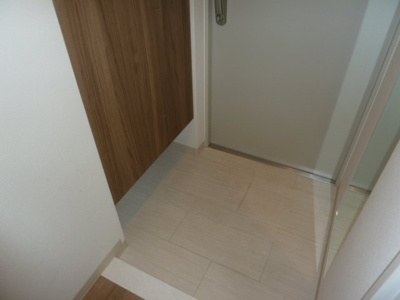 【玄関】 | エスペーロ新在家
