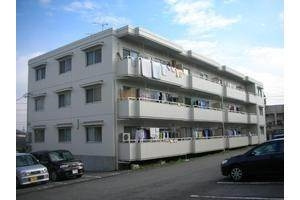 ドミールFUTABAの外観