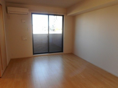 【居間・リビング】 | ライフステージ岡田Ⅰ