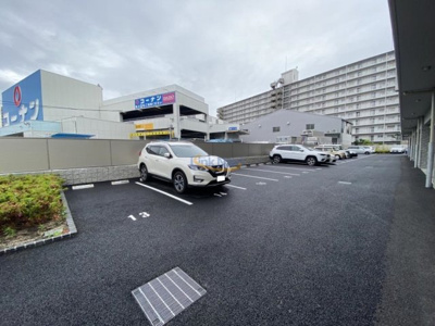 【駐車場】 | エスリード大阪クレストコート