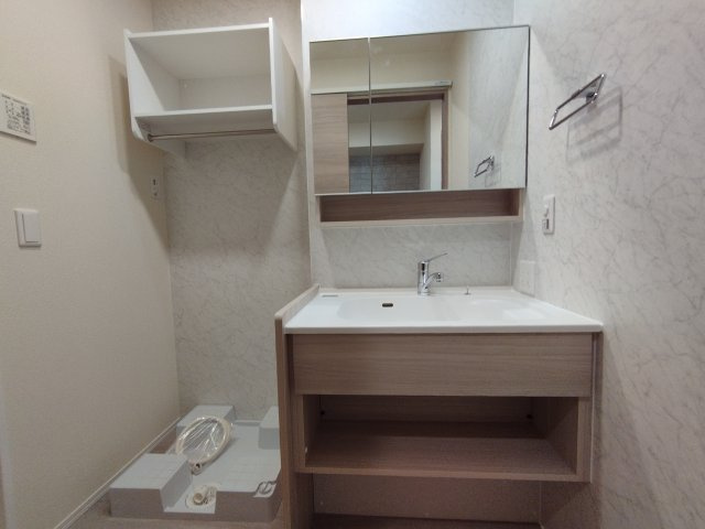 グレイスガーデン赤渋の洗面所