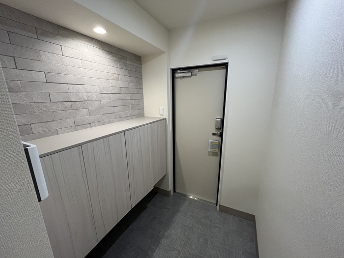 グレイスガーデン赤渋の玄関