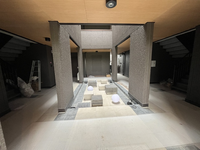 グレイスガーデン赤渋のエントランス