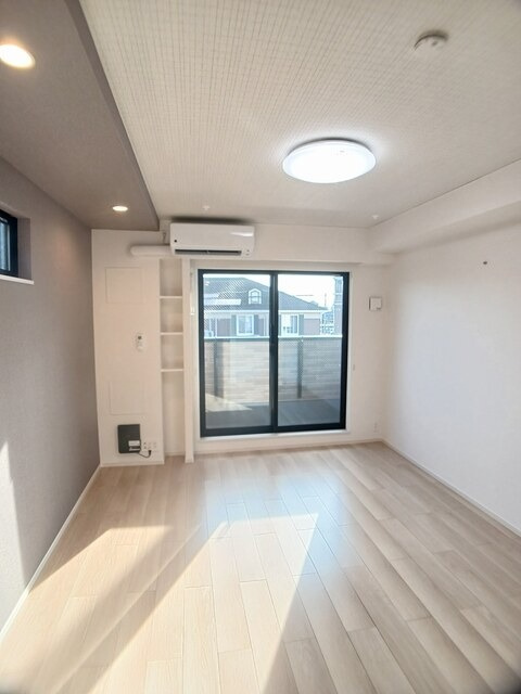 ジュネスＹＡＭＡＭＯＴＯⅡの居間・リビング