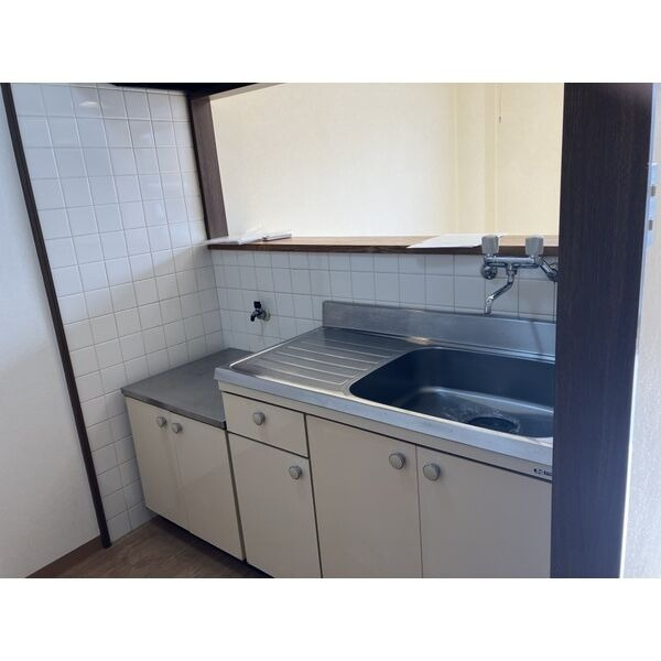 サニーコートＯＯＫＡＷＡＲＡ　Ｂのキッチン