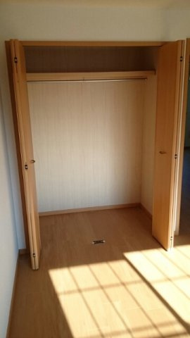 イースト　スクエア　Ａの収納