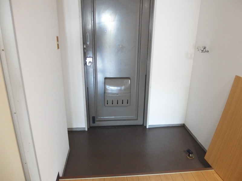 Ｋマンションの玄関