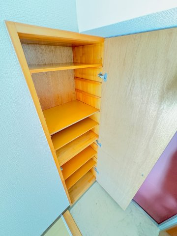 ウラックスビルの収納|他号室の写真の為異なる場合は、現況優先とします。