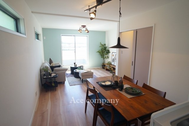 【居間・リビング】 | 八尾市水越3丁目 | 【LDK：17帖】