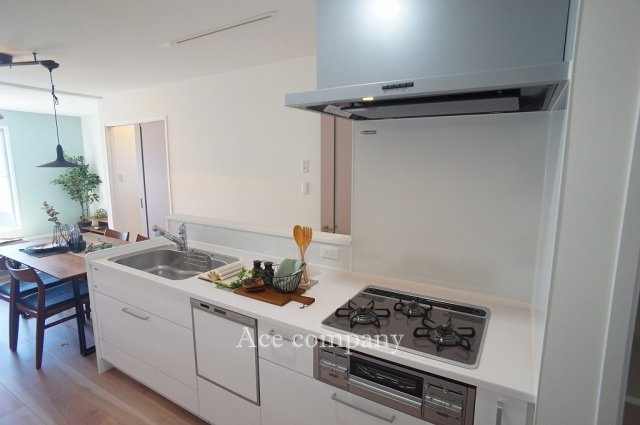 【キッチン】 | 八尾市水越3丁目 | 【食洗機付きのシステムキッチン＋3口ガスコンロ☆】