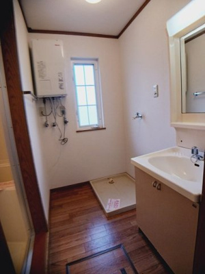 【洗面所】 | フラワーガーデン神