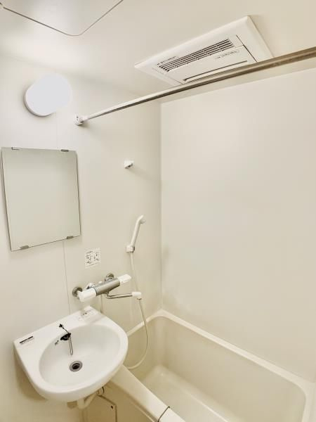 ライブカーサ板橋大山の浴室