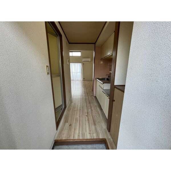 メゾンクレールの玄関