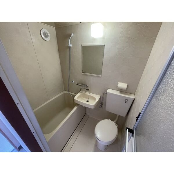 メゾンクレールの洗面所