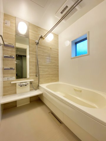 茅ヶ崎市菱沼一丁目戸建の浴室