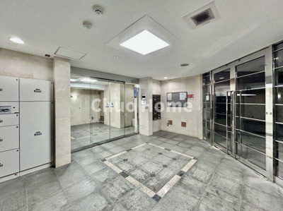 【防犯設備】 | ナビウス根岸参丁目 | 【オートロック】オートロックシステムでセキュリティ充実。当たり前ですが、安全で安心して暮らすのって大事ですよね。お探しのご条件でオートロック付きの物件を探す方も多いですがやはりセキュリティは大事です。