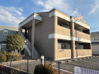 【外観】 | メゾンリッチヒル | 外観写真（昼）