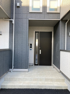 【エントランス】 | エルスタンザ