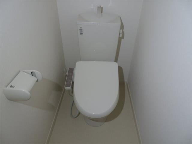 狛江市駒井町３丁目のアパートのトイレ