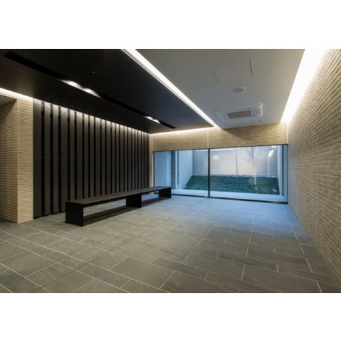 コンフォリア北浜のロビー