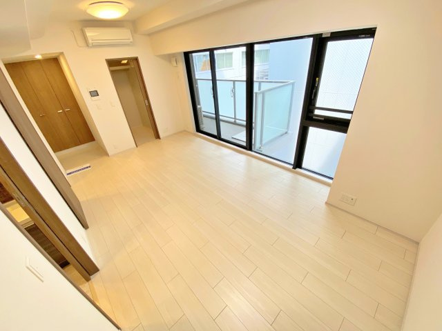 コンフォリア北浜の居間・リビング