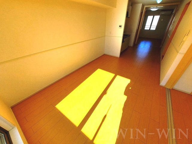 パーク プロムナードメゾンの居間・リビング