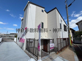 【外観】 | 神戸市垂水区泉が丘3丁目　新築戸建　仲介手数料無料！ | 外観もきれいです