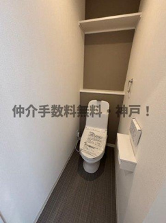【トイレ】 | 神戸市垂水区泉が丘3丁目　新築戸建　仲介手数料無料！ | 落ち着いたトイレです