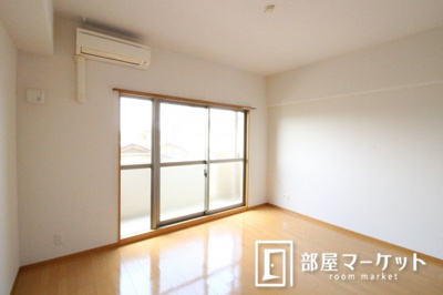 【洋室】 | スマイルガーデン | 同型タ同型タイプイプ