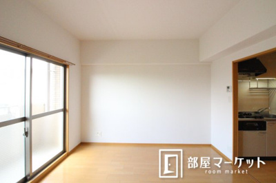 【居間・リビング】 | スマイルガーデン | 同型タイプ