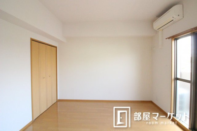 【居間・リビング】 | スマイルガーデン | 同型タイプ