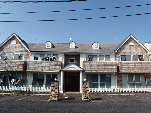 ドエルマルシェＡの外観