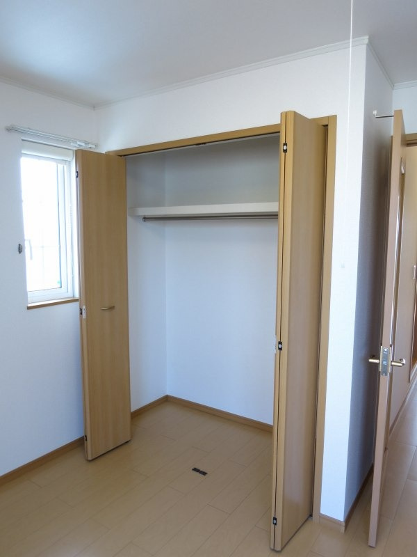 セントラル道本Ｂの収納