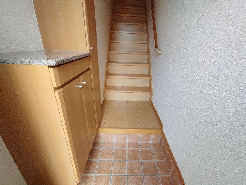 セントラル道本Ｂの玄関