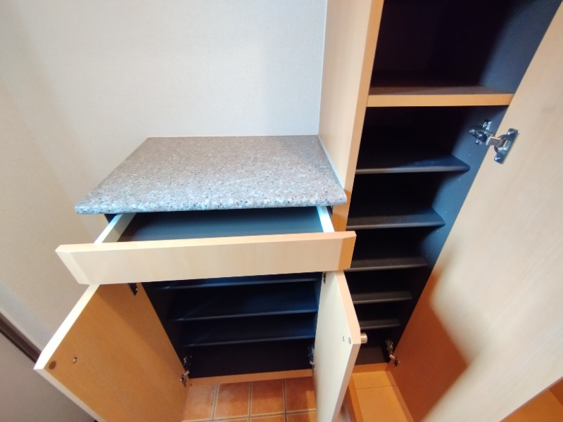 セントラル道本Ｂの収納