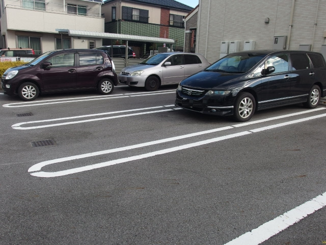 ソンレイルＳの駐車場