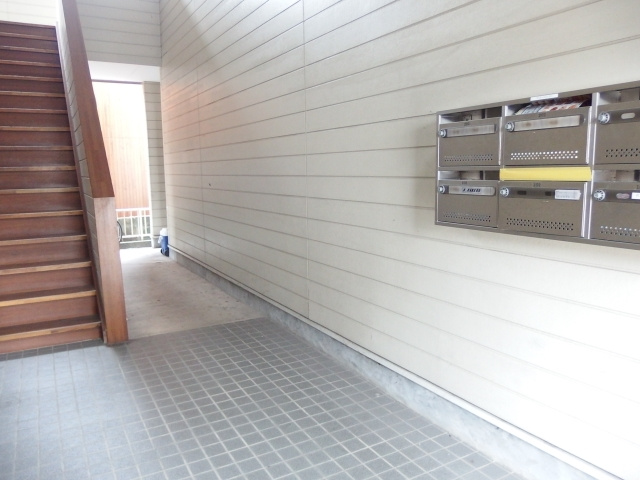 ファミーユコートＹ′ｓのエントランス