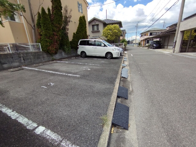 スターブルⅡの駐車場