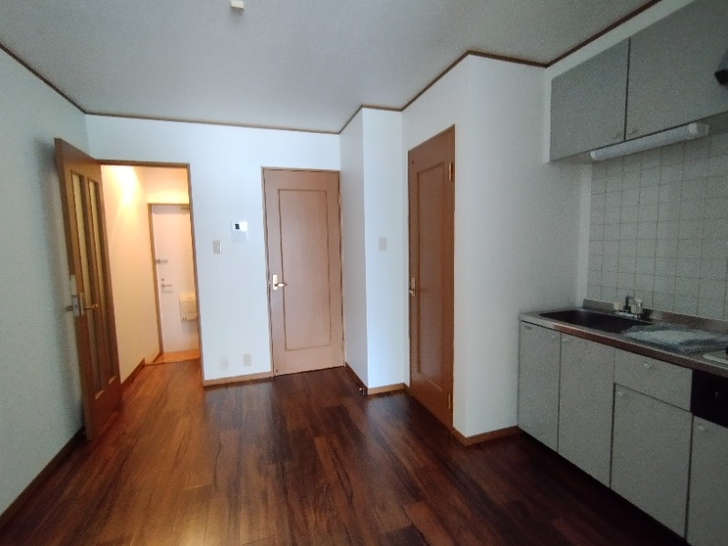 ドエルマルシェＤの居間・リビング