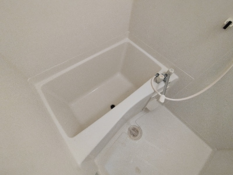 ドエルマルシェＤの浴室