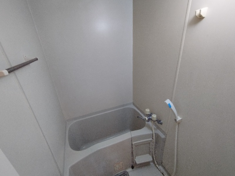 コーポラスウイングの浴室