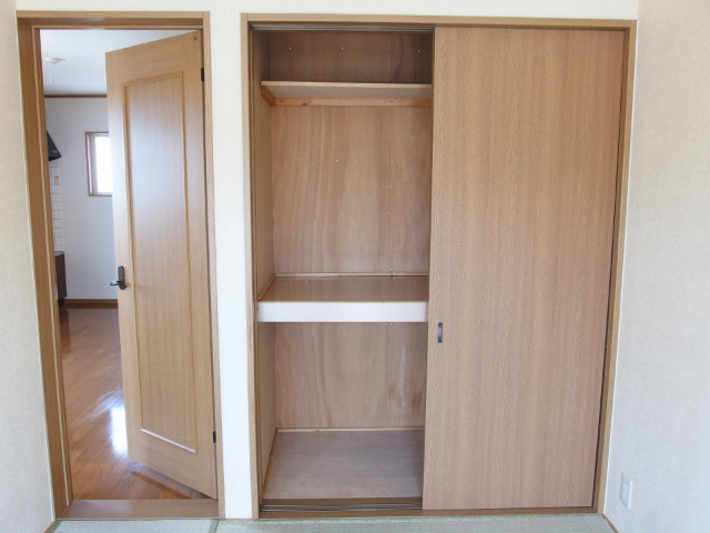 コーポラスハミエールの収納