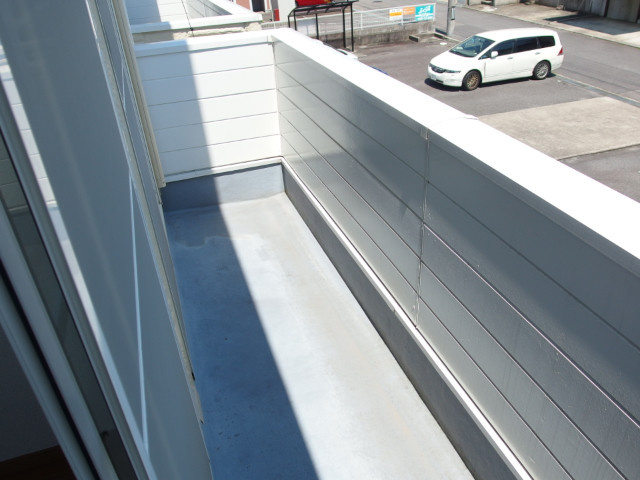 コーポラスハミエールのバルコニー