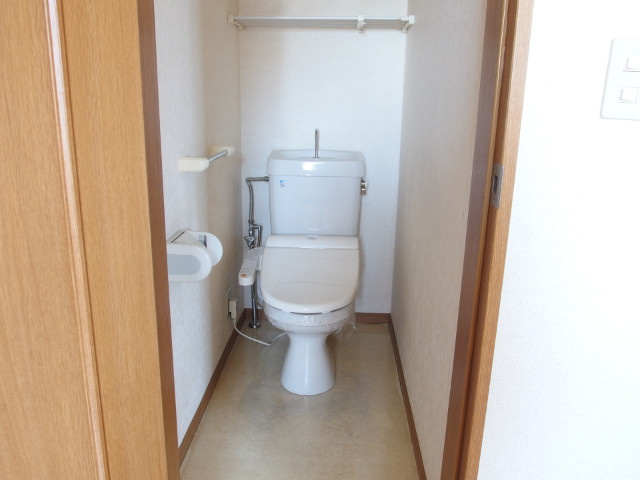 コーポラスハミエールのトイレ